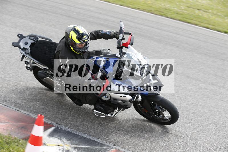 Archiv-2025/10 23.04.2025 Cornu Master School ADR/gruen-vert/62